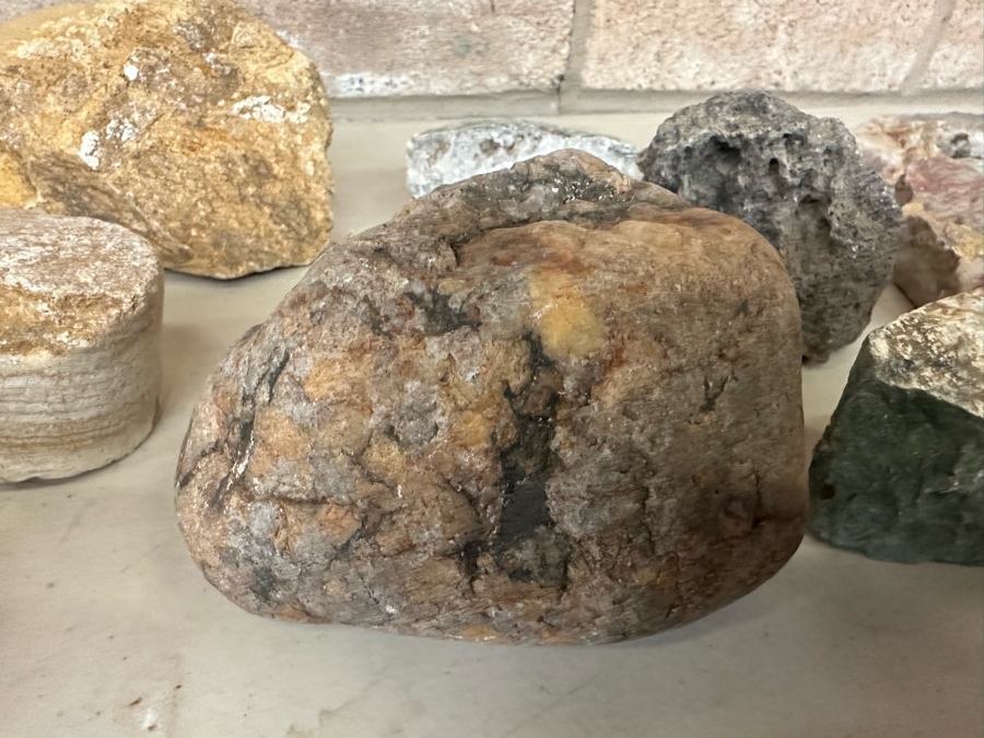 Collection Of Mined Minerals & Rocks From Various Mines And Sites - See Photos [Photo 42]