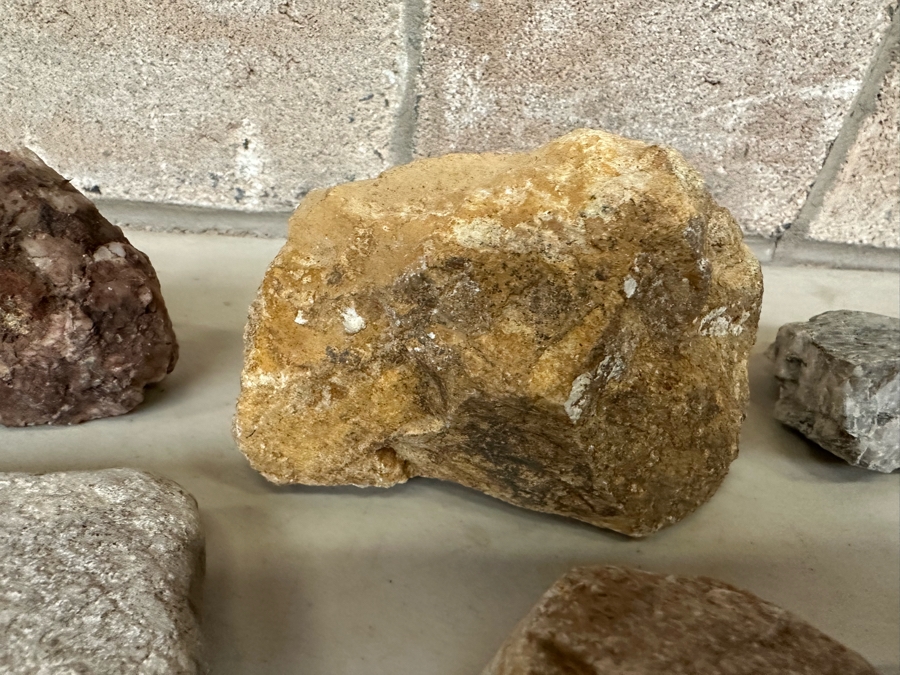 Collection Of Mined Minerals & Rocks From Various Mines And Sites - See Photos [Photo 25]