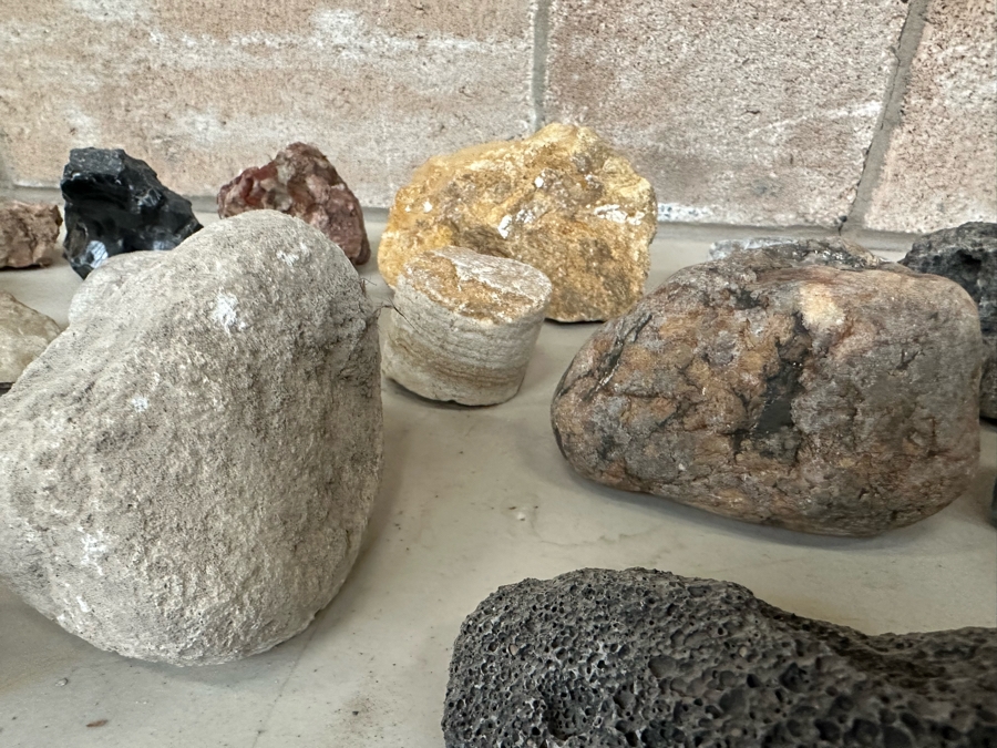 Collection Of Mined Minerals & Rocks From Various Mines And Sites - See Photos [Photo 27]