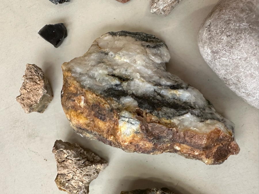 Collection Of Mined Minerals & Rocks From Various Mines And Sites - See Photos [Photo 16]