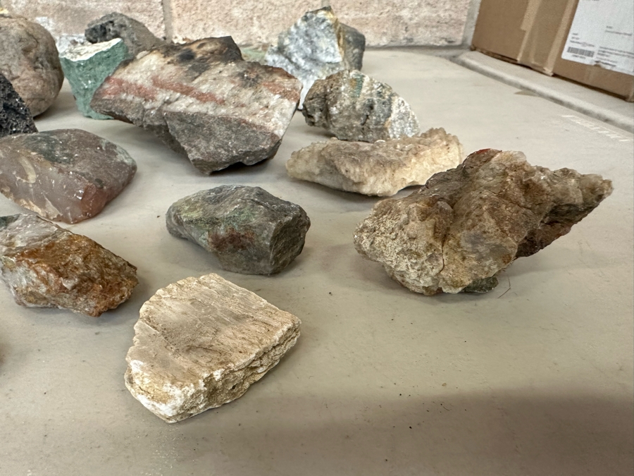 Collection Of Mined Minerals & Rocks From Various Mines And Sites - See Photos [Photo 37]