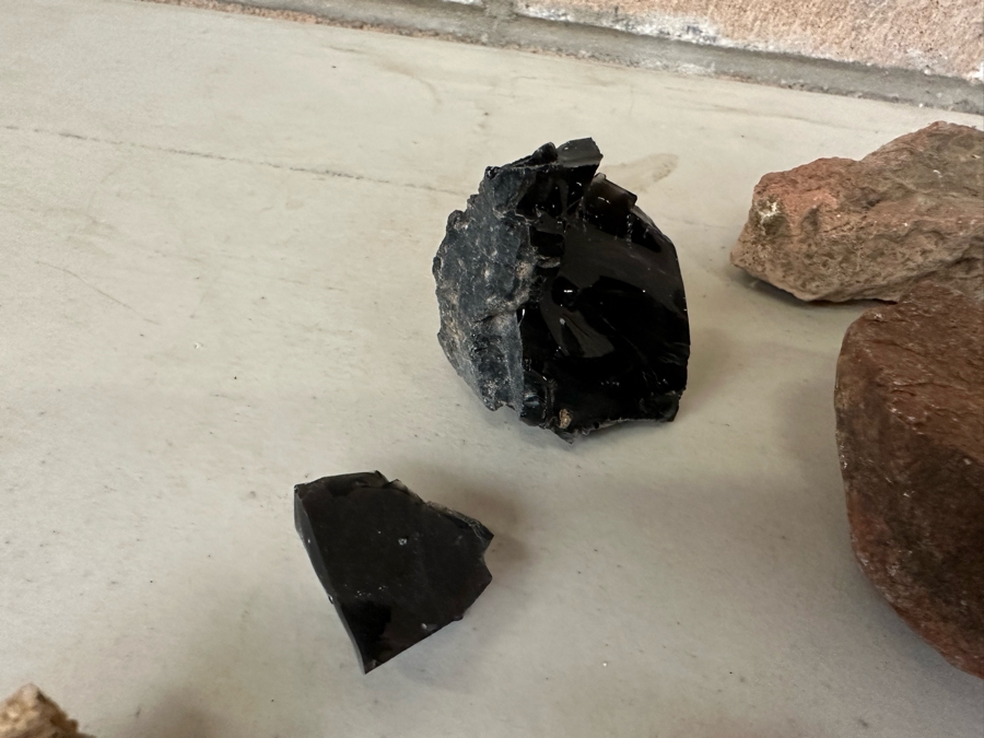 Collection Of Mined Minerals & Rocks From Various Mines And Sites - See Photos [Photo 18]