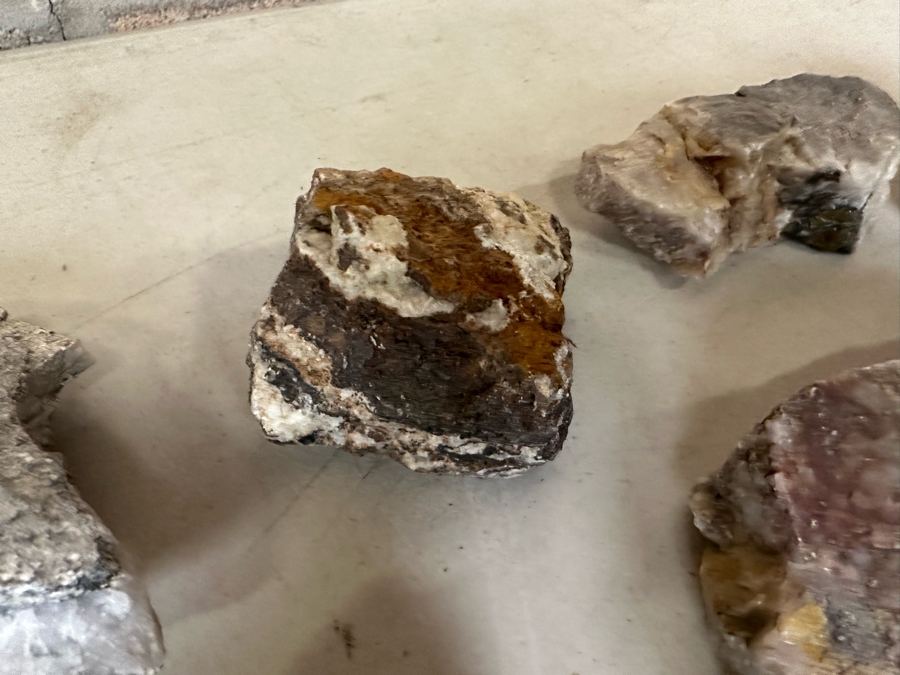 Collection Of Mined Minerals & Rocks From Various Mines And Sites - See Photos [Photo 30]