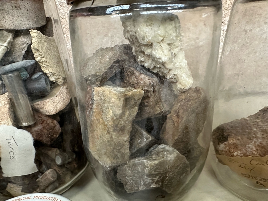 Collection Of Mined Minerals, Rocks, Fossils And Found Items From Various Mines And Sites Including The Tumco Gold Mine & Nome, Alaska - See Photos [Photo 23]