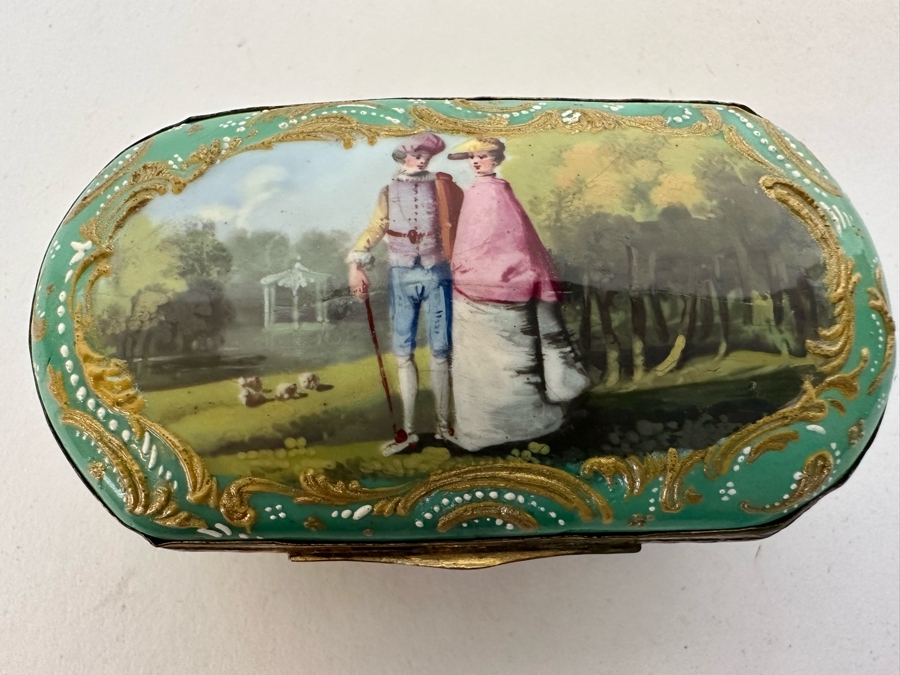 JUST ADDED - Antique English Hand Painted Enamel Box [Photo 7]
