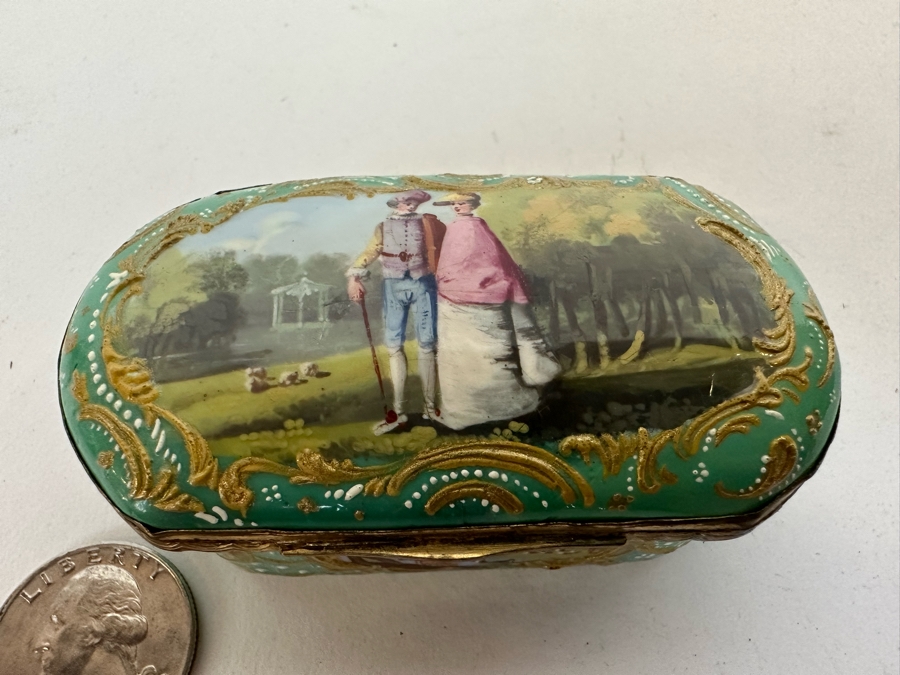 JUST ADDED - Antique English Hand Painted Enamel Box [Photo 4]