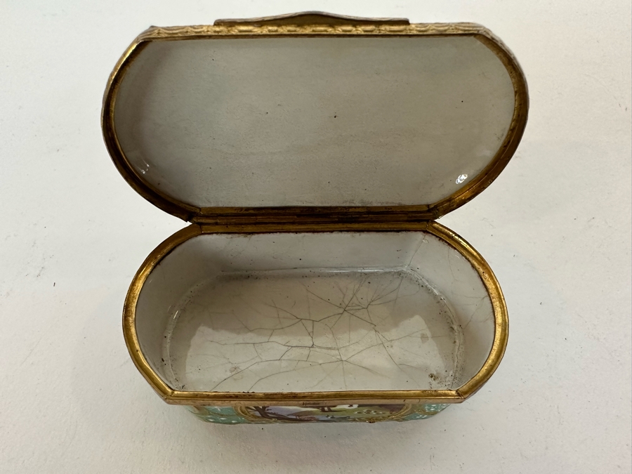 JUST ADDED - Antique English Hand Painted Enamel Box [Photo 5]