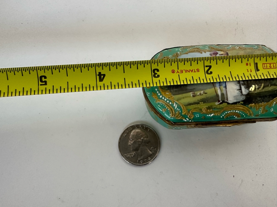 JUST ADDED - Antique English Hand Painted Enamel Box [Photo 11]