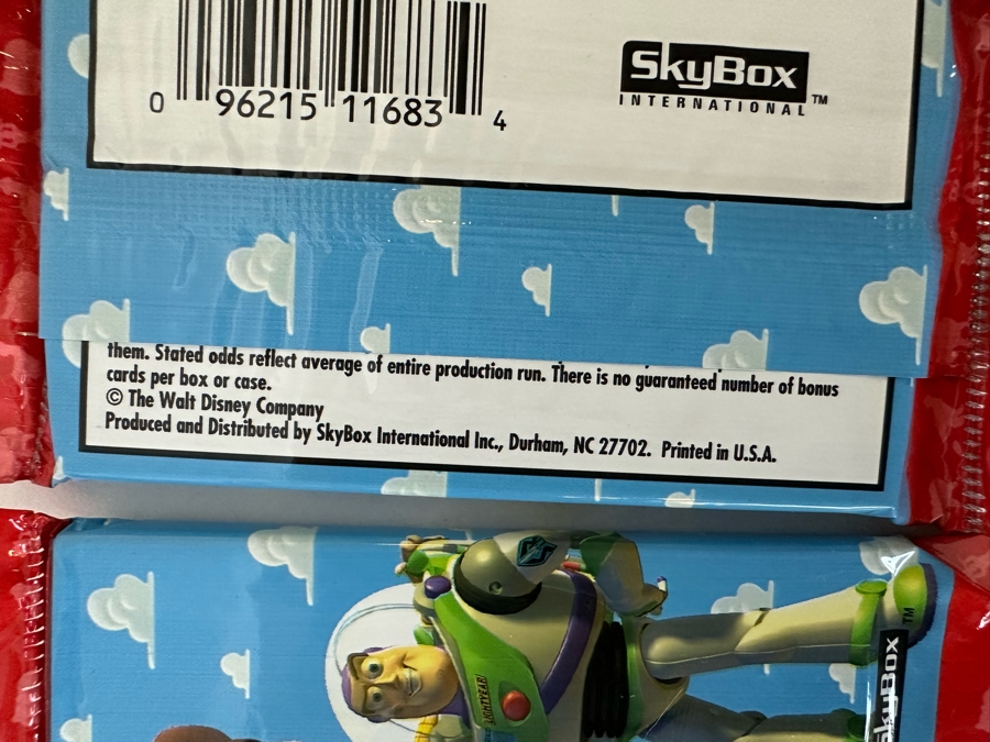 JUST ADDED - Eight Disney Toy Story Unopened SkyBox Movie Trading Cards [Photo 3]