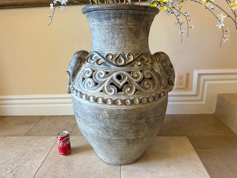 Large Elephant Motif Designer Indoor Flower Pot 21W X 29.5H [Photo 4]