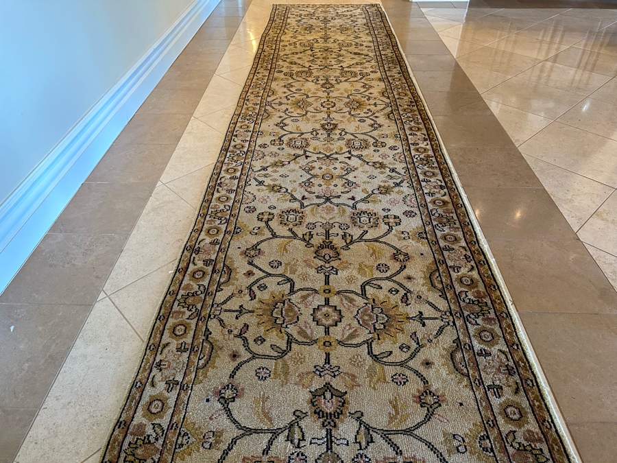 Persian Wool Runner Rug 14'8'L X 38.5'W [Photo 4]