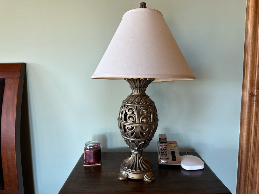 Pair Of Table Lamps 32H [Photo 4]