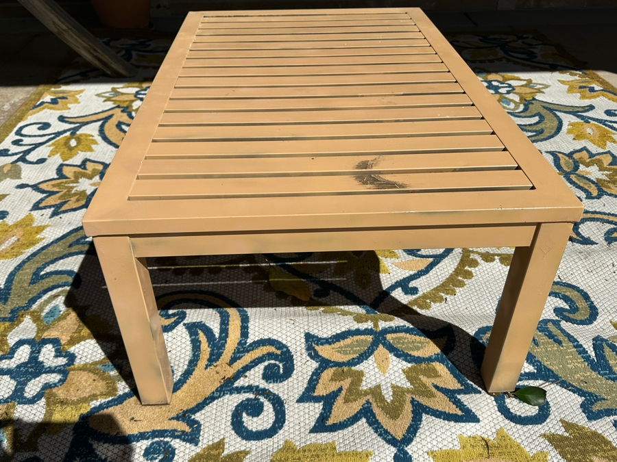 Aluminum Outdoor Coffee Table 43W X 28D X 17H [Photo 2]
