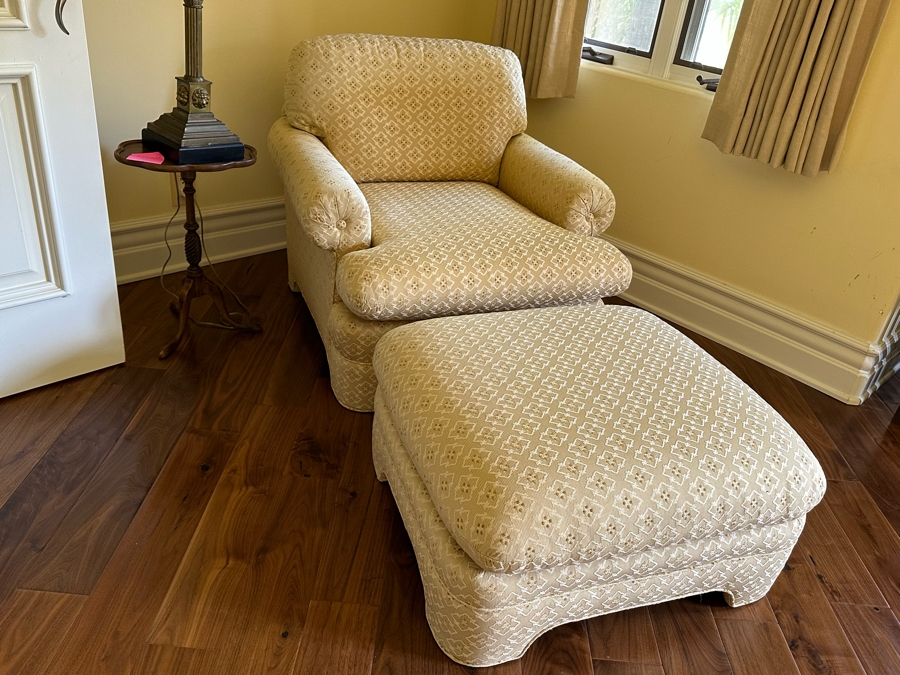 Upholstered Armchair 33W X 36D X 31H With Ottoman 29W X 26D X 14.5H [Photo 4]