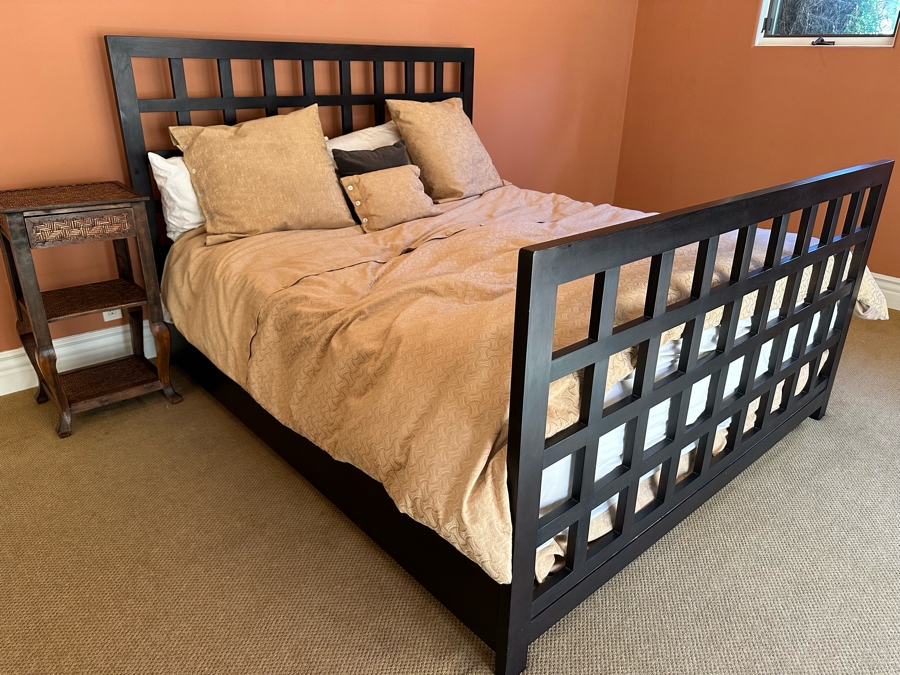 Black Wooden Cal King Bed Frame (Mattress & Bedding Not Included) 76W X 88D X 55H [Photo 4]