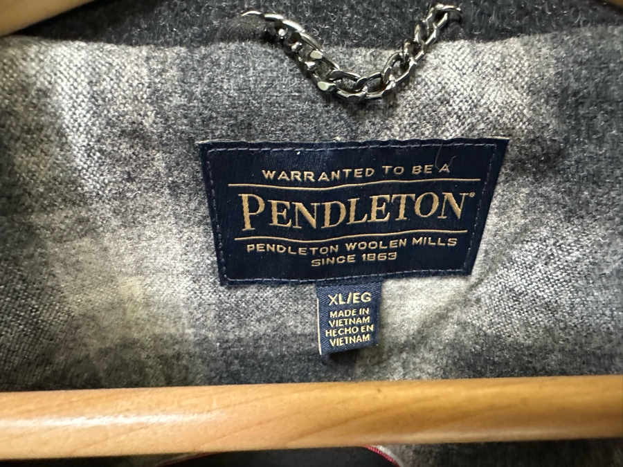 Men's Designer Clothes Lot Including Jackets, Shirts, Hawaiian Shirts And Dress Pants With Brands From Bruno Magli, Hugo Boss, Ralph Lauren - See Photos (Does Not Include Chrome Rack) [Photo 5]