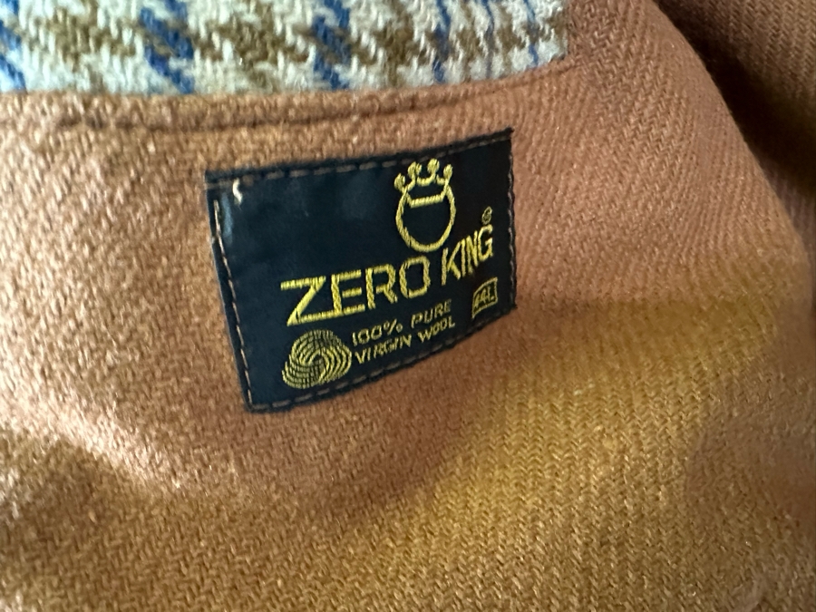 Men's Designer Clothes Lot Including Jackets, Shirts, Hawaiian Shirts And Dress Pants With Brands From Bruno Magli, Hugo Boss, Ralph Lauren - See Photos (Does Not Include Chrome Rack) [Photo 9]