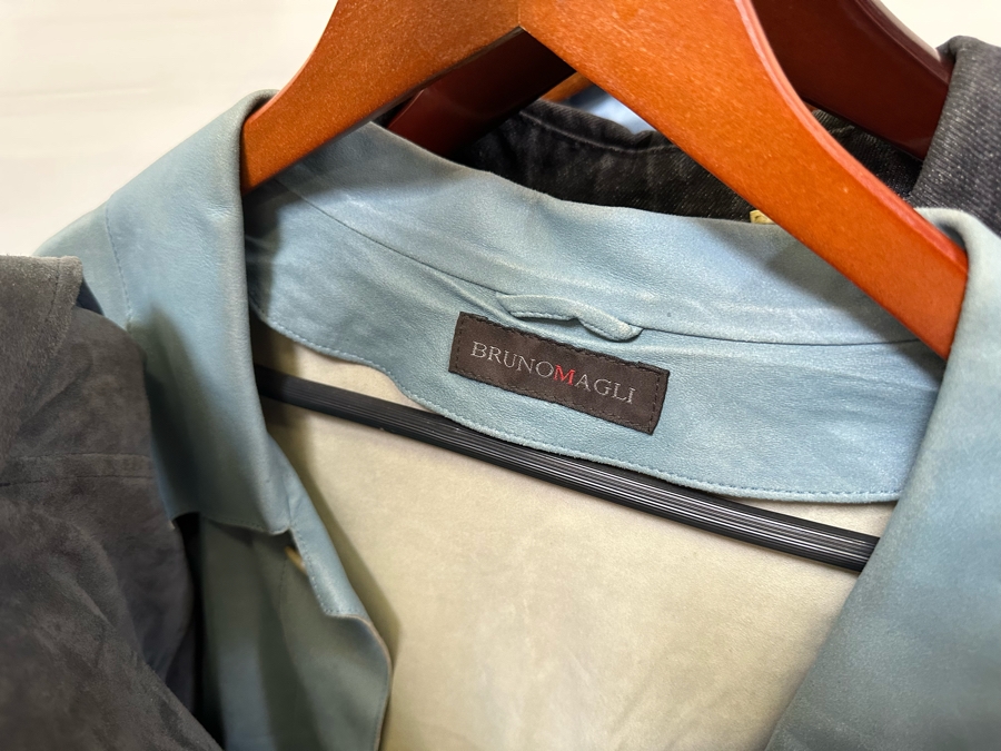 Men's Designer Clothes Lot Including Jackets, Shirts, Hawaiian Shirts And Dress Pants With Brands From Bruno Magli, Hugo Boss, Ralph Lauren - See Photos (Does Not Include Chrome Rack) [Photo 20]