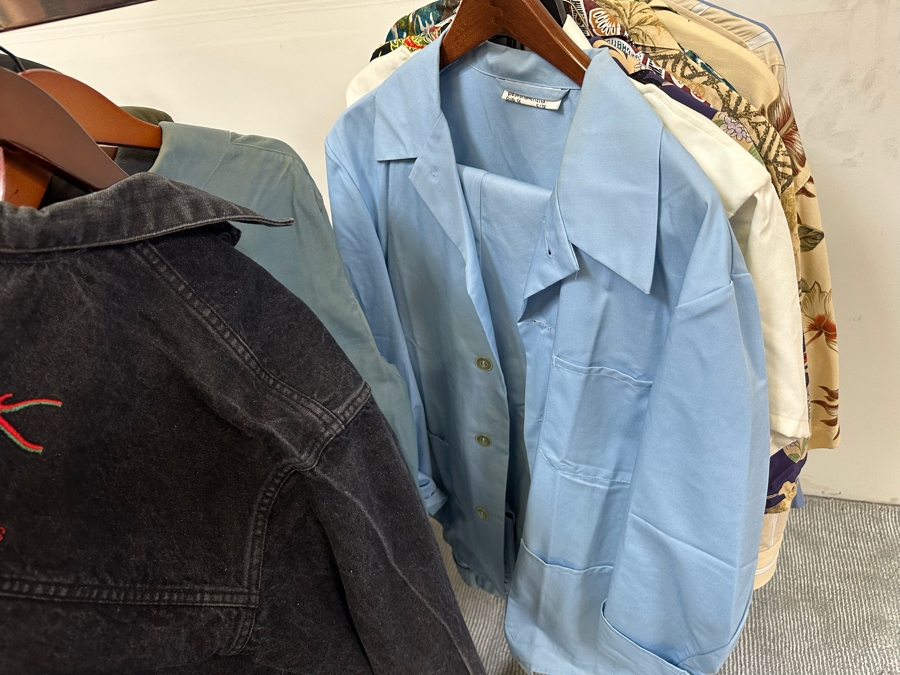 Men's Designer Clothes Lot Including Jackets, Shirts, Hawaiian Shirts And Dress Pants With Brands From Bruno Magli, Hugo Boss, Ralph Lauren - See Photos (Does Not Include Chrome Rack) [Photo 22]