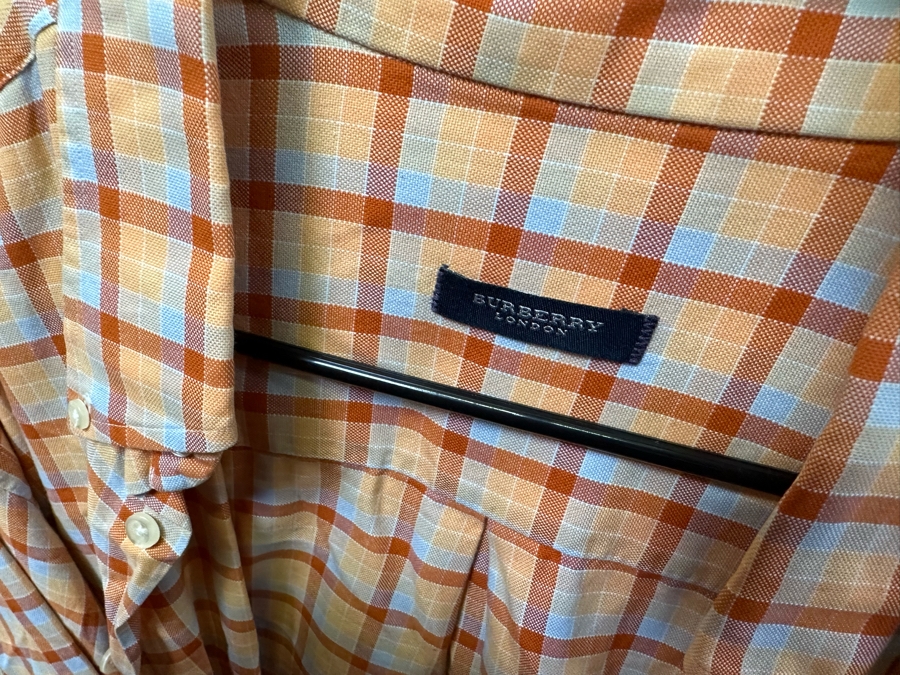 Men's Designer Clothes Lot Including Jackets, Shirts, Hawaiian Shirts And Dress Pants With Brands From Bruno Magli, Hugo Boss, Ralph Lauren - See Photos (Does Not Include Chrome Rack) [Photo 33]