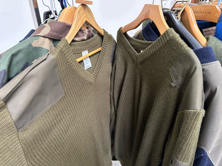 Men's Clothes Lot Including Jackets, Vests, Pants - See Photos (Does Not Include Chrome Rack) [Photo 12]