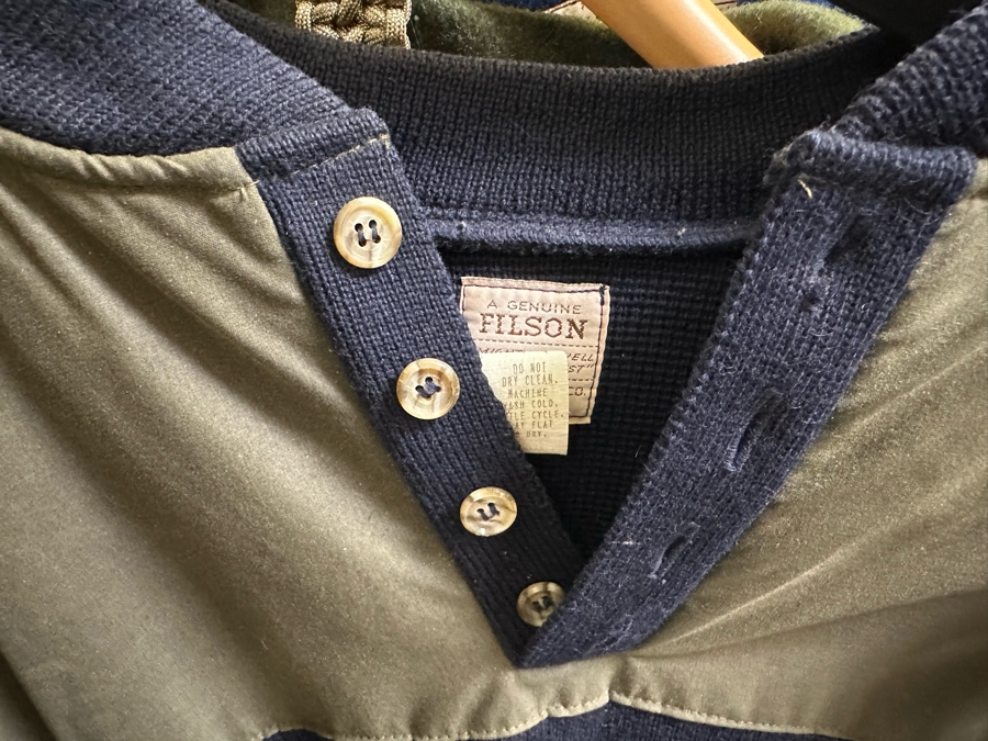 Men's Clothes Lot Including Jackets, Vests, Pants - See Photos (Does Not Include Chrome Rack) [Photo 13]