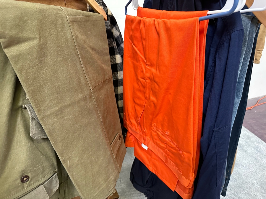 Men's Clothes Lot Including Jackets, Vests, Pants - See Photos (Does Not Include Chrome Rack) [Photo 27]