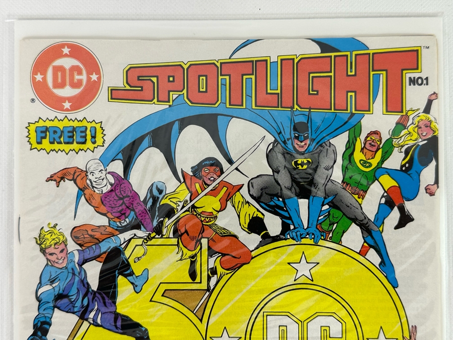 DC Comics Spotlight #1 Comic Book [Photo 2]