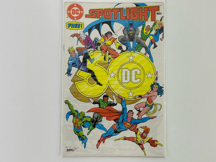 DC Comics Spotlight #1 Comic Book [Photo 1]