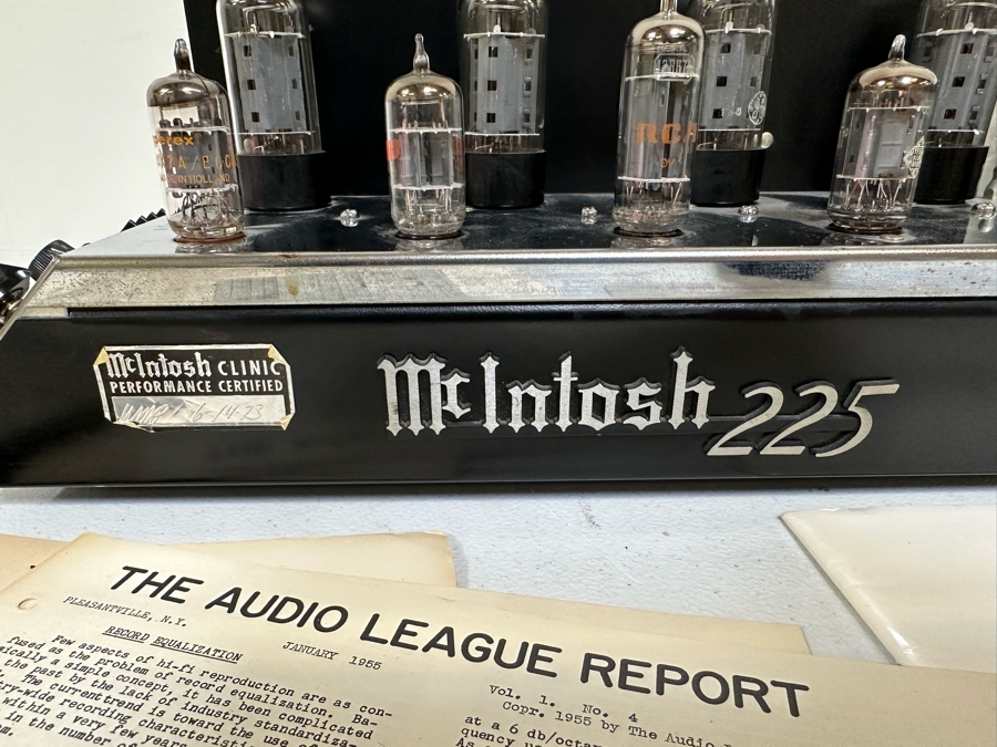 Vintage McIntosh 225 Vacuum Tube Hi-Fi Power Amplifier With McIntosh C11 Stereo Preamplifier And Original Manuals And Parts - See Photos Estimate $10,000-$12,000 [Photo 5]