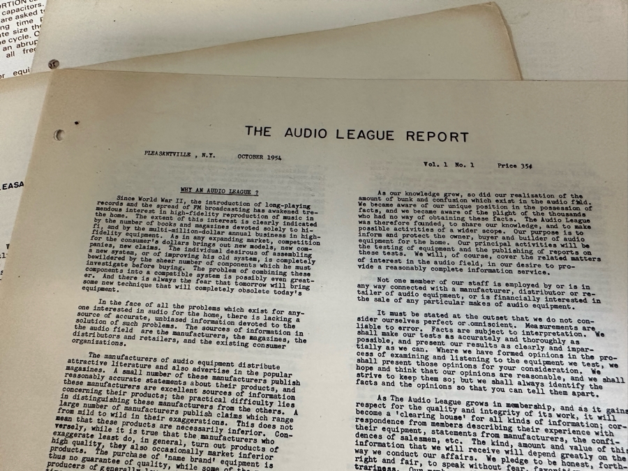 Vintage McIntosh 225 Vacuum Tube Hi-Fi Power Amplifier With McIntosh C11 Stereo Preamplifier And Original Manuals And Parts - See Photos Estimate $10,000-$12,000 [Photo 32]