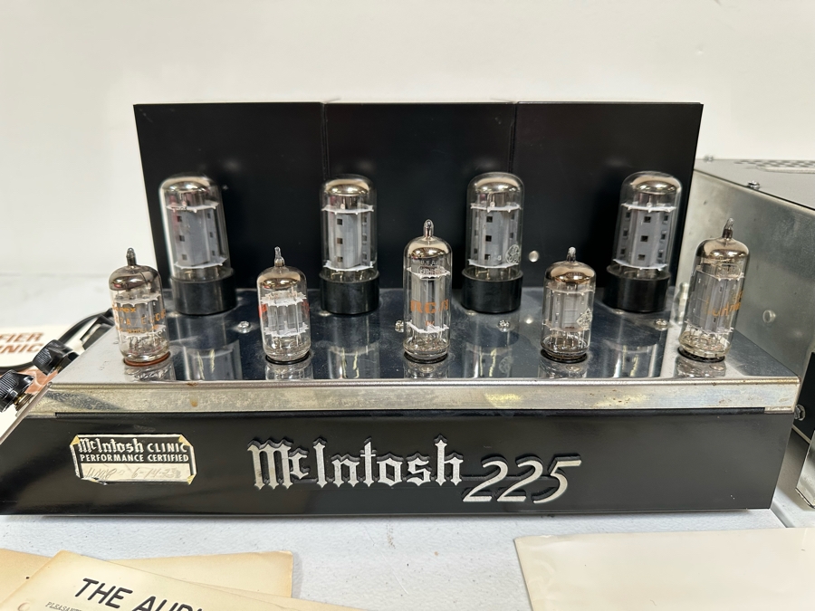 Vintage McIntosh 225 Vacuum Tube Hi-Fi Power Amplifier With McIntosh C11 Stereo Preamplifier And Original Manuals And Parts - See Photos Estimate $10,000-$12,000 [Photo 4]