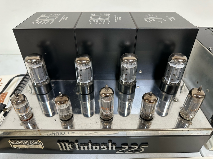 Vintage McIntosh 225 Vacuum Tube Hi-Fi Power Amplifier With McIntosh C11 Stereo Preamplifier And Original Manuals And Parts - See Photos Estimate $10,000-$12,000 [Photo 6]