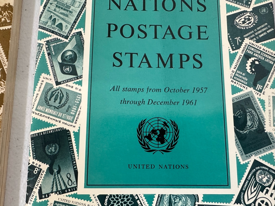Pair Of United Nations Postage Stamps Books 1950s [Photo 2]
