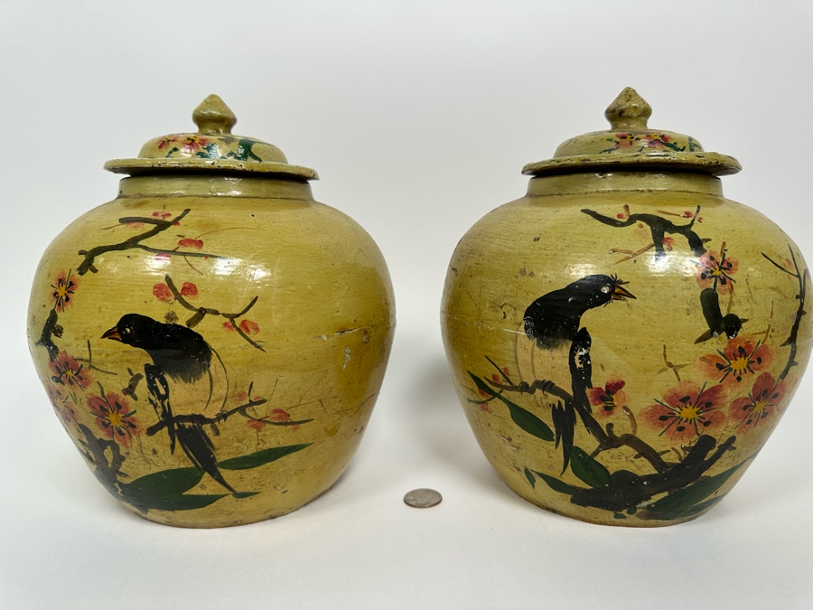 Vintage Asian Ginger Jar With Lid Hand Painted Bird On Branch 9W X 10.5H [Photo 2]