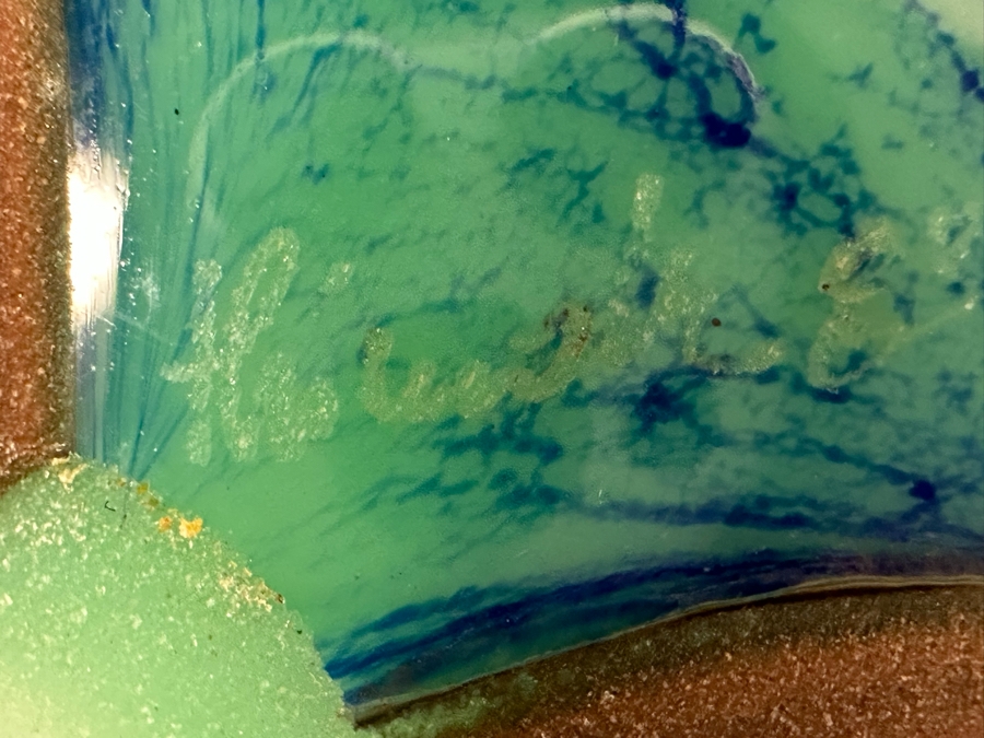 Hand Signed Studio Art Glass Vase 5W X 5.5 [Photo 13]