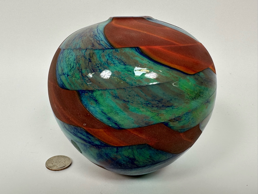 Hand Signed Studio Art Glass Vase 5W X 5.5 [Photo 2]