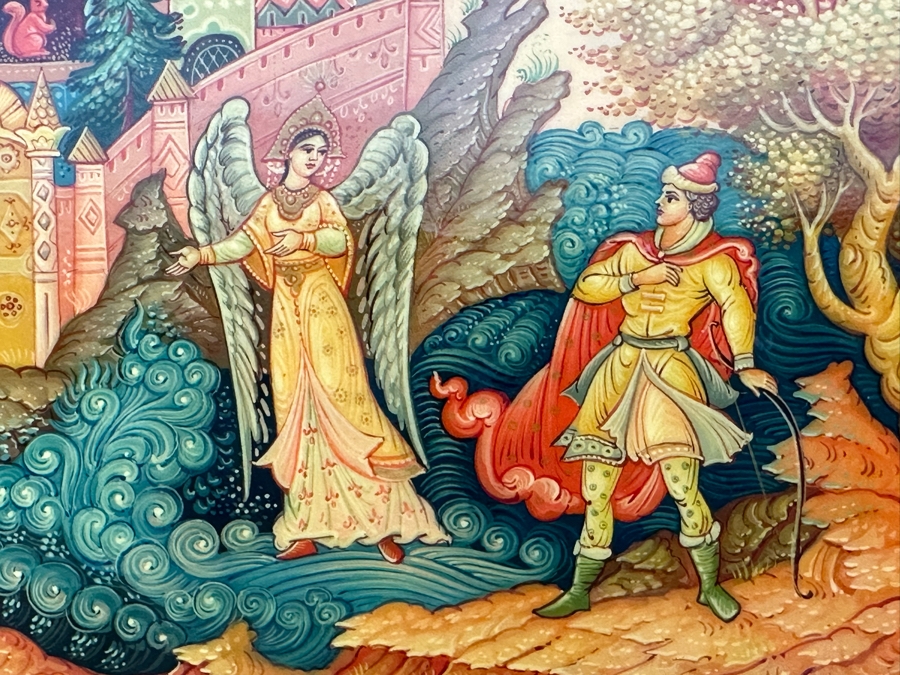 Signed Hand Painted Russian Lacquer Box 8W X 5.5D X 1.5H [Photo 7]