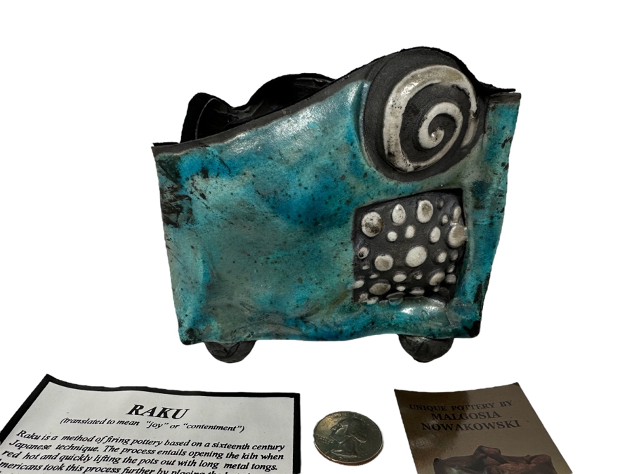 Malgosia Nowakowski Raku Art Pottery Box With Lid 5W X 4.5D X 8H [Photo 2]