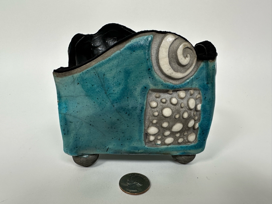 Malgosia Nowakowski Raku Art Pottery Box With Lid 5W X 4.5D X 8H [Photo 10]