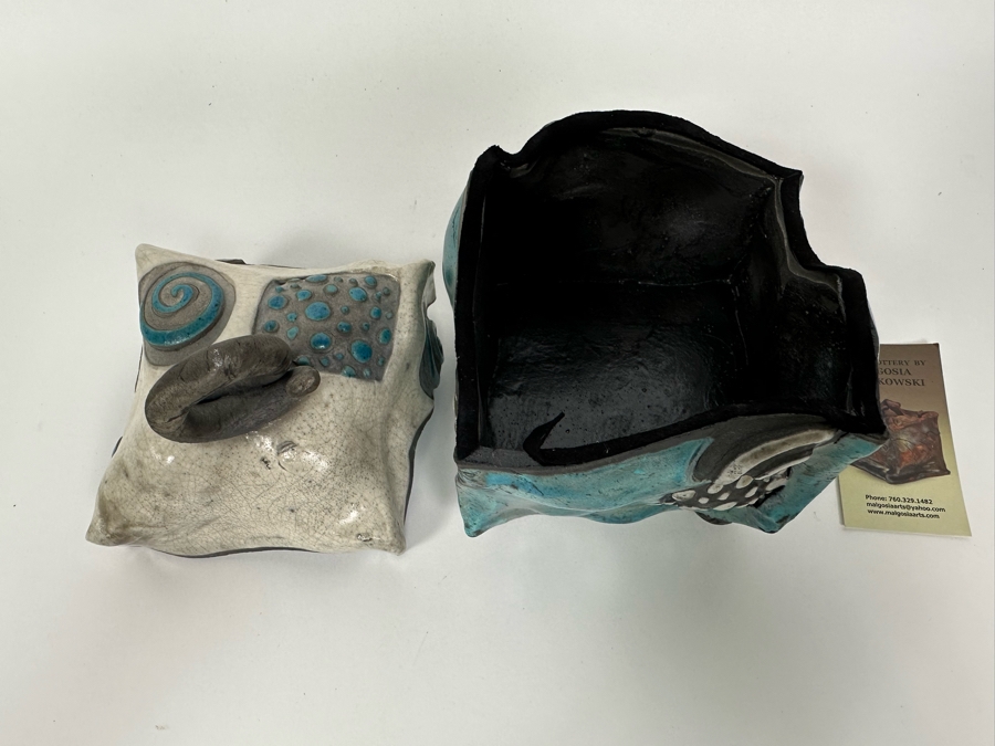 Malgosia Nowakowski Raku Art Pottery Box With Lid 5W X 4.5D X 8H [Photo 22]