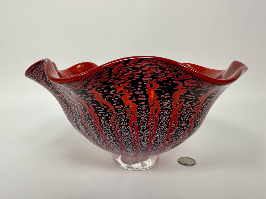 Stunning Scalloped Flared Art Glass Bowl Artist Signed Underneath 9.5W X 5H [Photo 4]