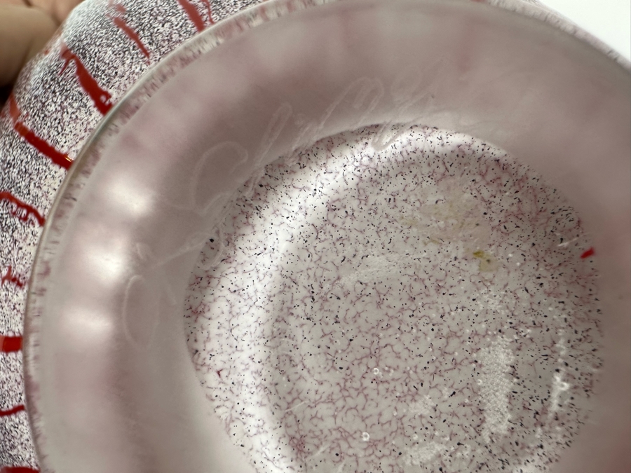 Stunning Scalloped Flared Art Glass Bowl Artist Signed Underneath 9.5W X 5H [Photo 13]