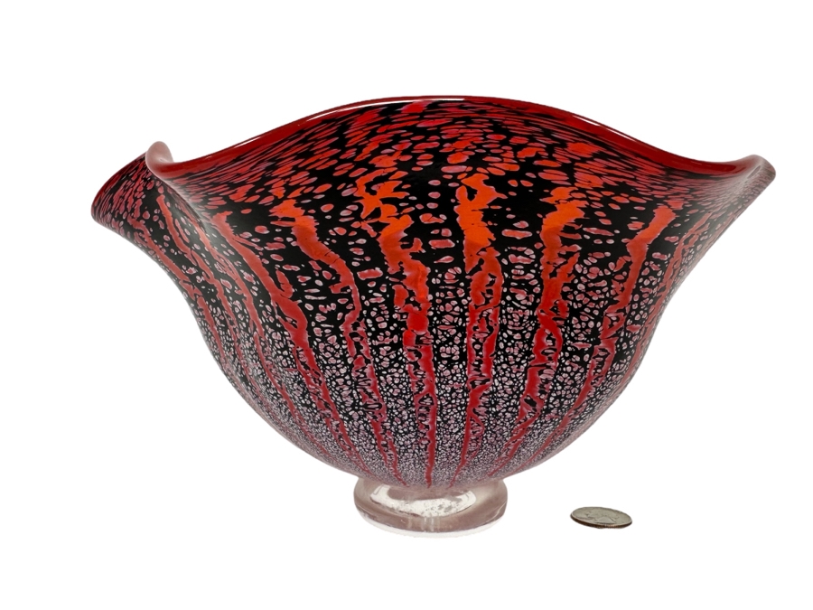 Stunning Scalloped Flared Art Glass Bowl Artist Signed Underneath 9.5W X 5H [Photo 2]