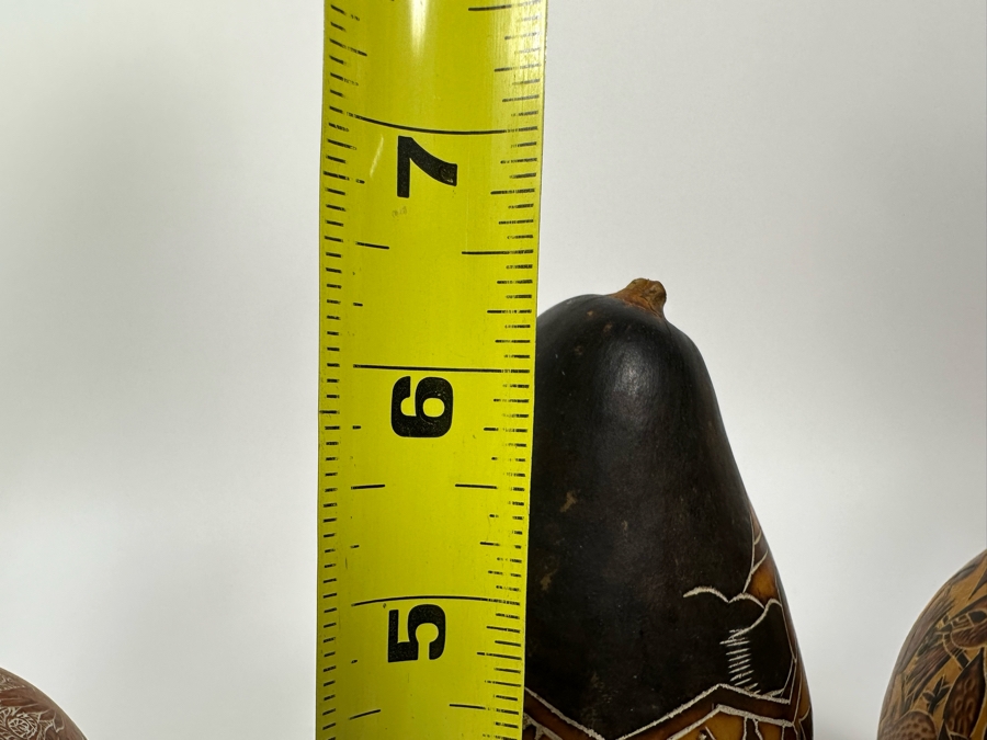 Three Finely Carved Gourds Tallest Is 6H [Photo 17]