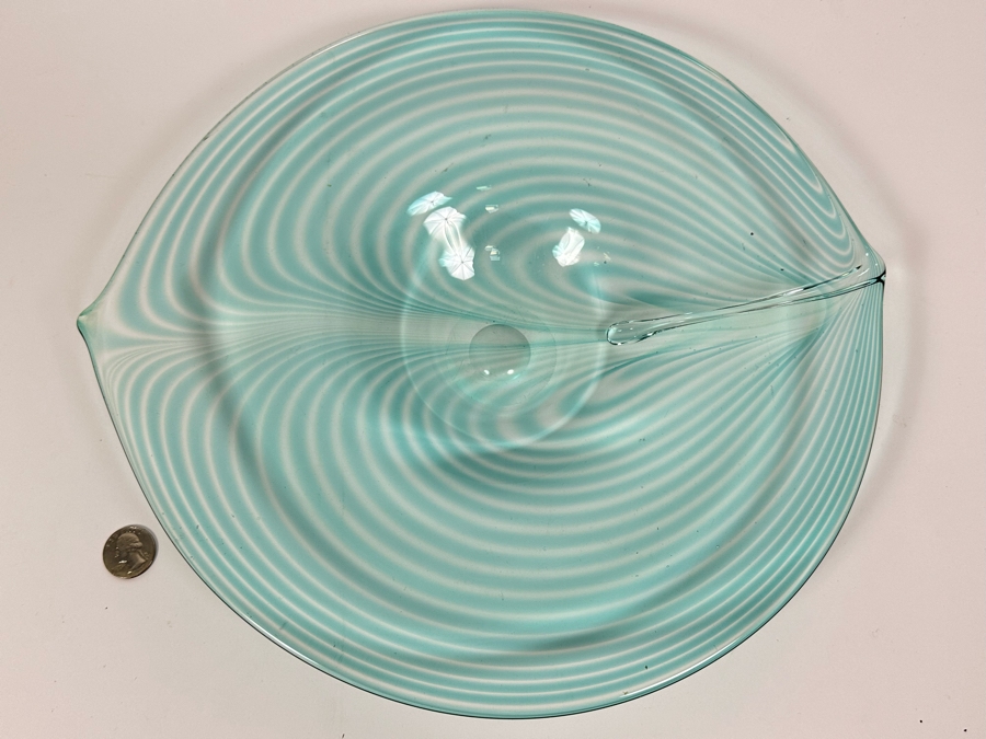 Green Leaf Design Platter Bowl Murano Style Studio Glass Unattributed 14 X 13.5 [Photo 3]