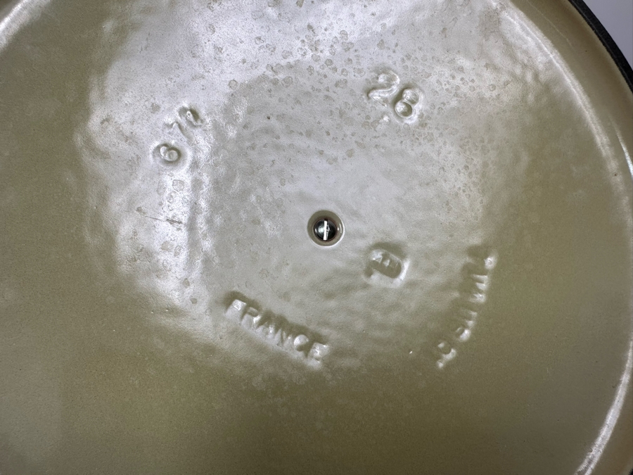 New Le Creuset Red Enameled Cast Iron Pot With Lid France 14W X 6H [Photo 6]