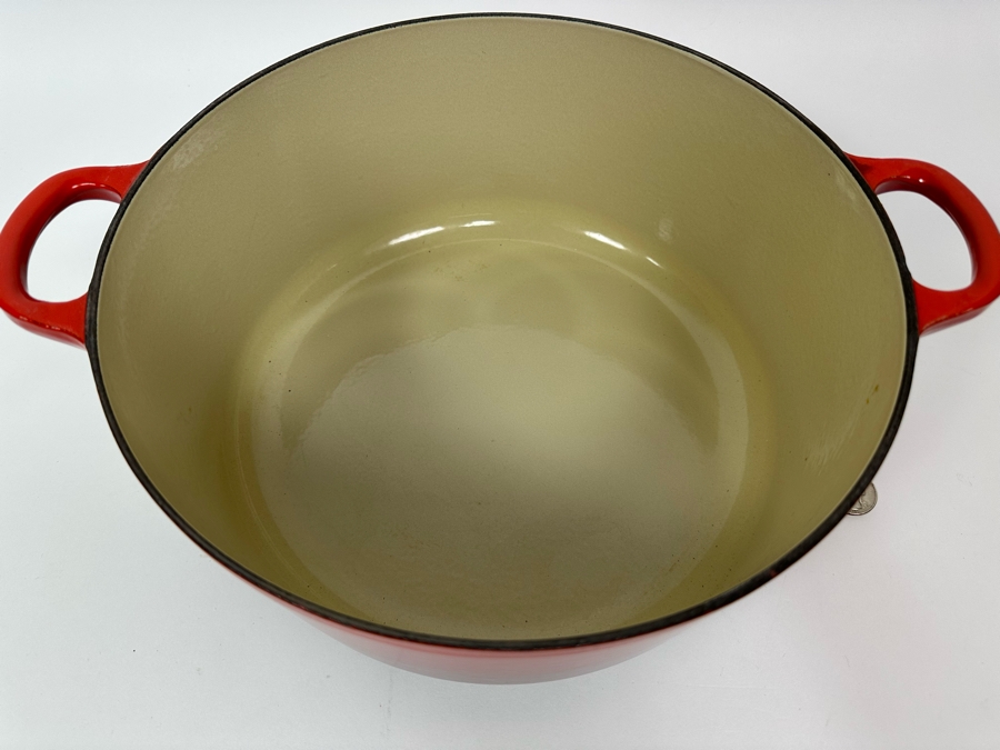 New Le Creuset Red Enameled Cast Iron Pot With Lid France 14W X 6H