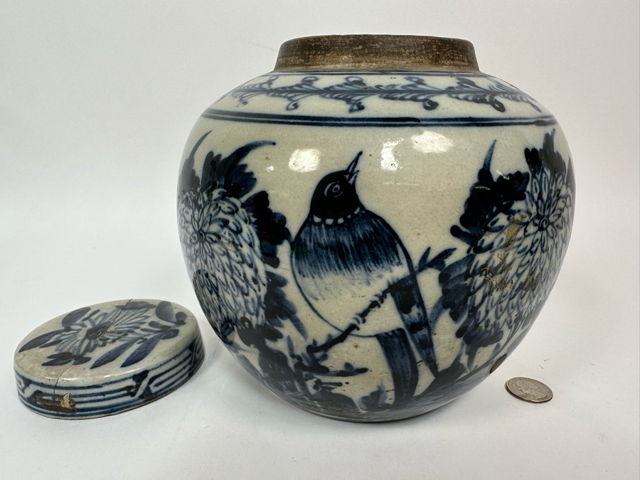 Antique Blue & White Chinese Porcelain Jar With Lid Circa 1880 Lid Has A Crack And Has An Antique Repair Done 7.5W X 8H [Photo 5]