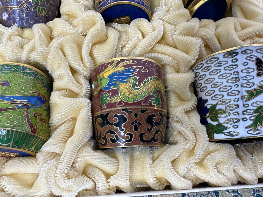 Collection Of Chinese Miniature Lidded Cloisonne Jars With Box [Photo 7]